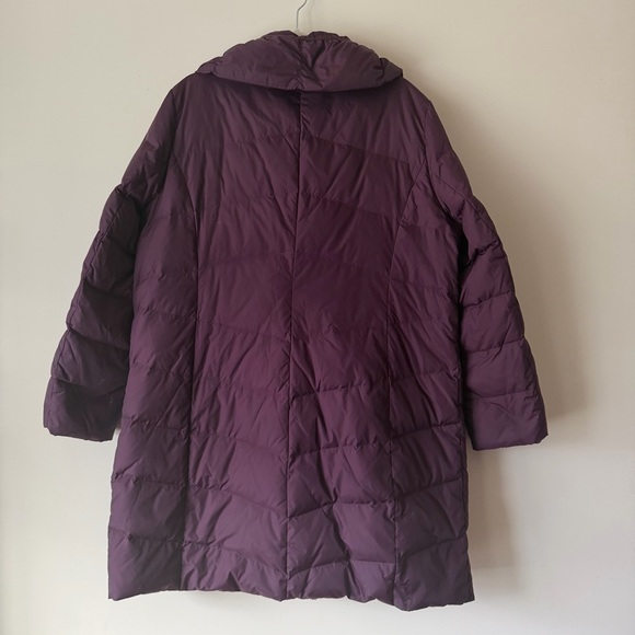 Eileen Fisher 80/20 Down Feather Puffer Coat Burgundy Plum  Snap Jacket - Picture 6 of 9